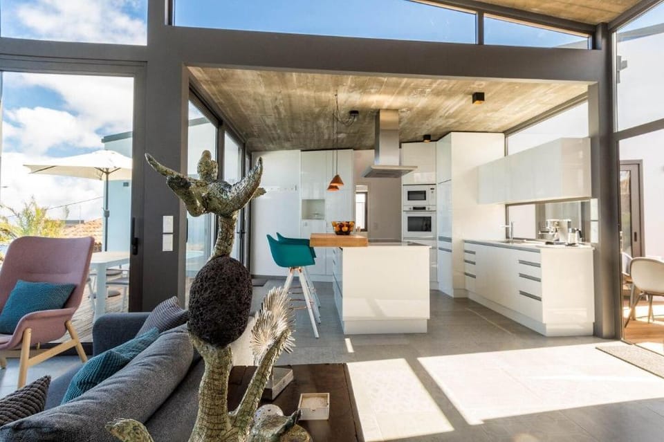 The BLUE Casa mit privatem Pool und Meerblick Villa in La Palma