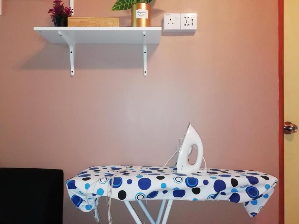 BAE HOMESTAY GURUN, GUAR CHEMPEDAK Vacation rental in Kedah