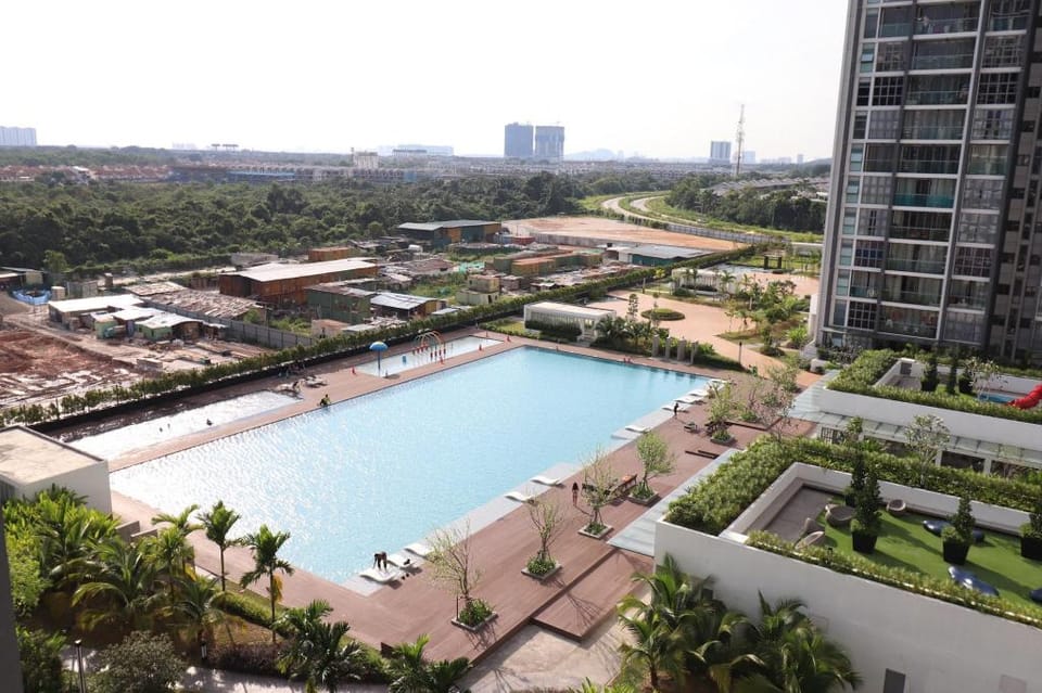 Muji Design 3BR 5pax Balcony Pool View near to MMU Cyberjaya Apartment in Selangor, Malaysia