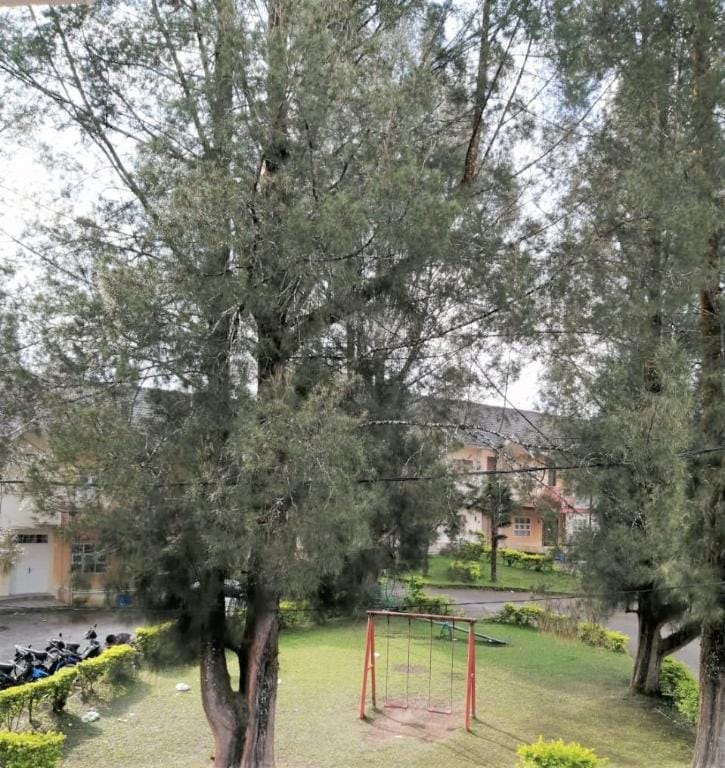 VILLA BERASTAGI BUKIT INDAH BLOK E1 Villa in Indonesia