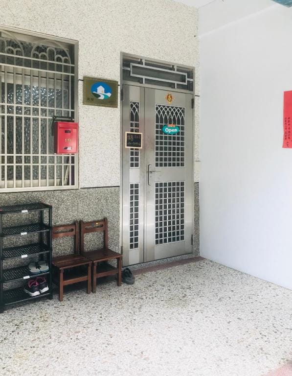 Fang Ju backpackers Bed and Breakfast in Kaohsiung