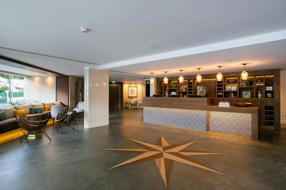 Four Points Sesimbra Hotel in Sesimbra