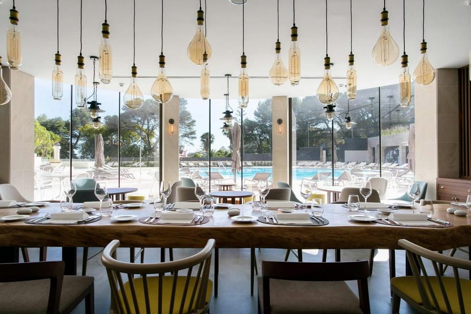Four Points Sesimbra Hotel in Sesimbra