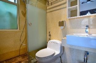 Comfy 2BR TriTower Suite Near JB CIQ, JBCC & Capri Apartment in Johor Bahru