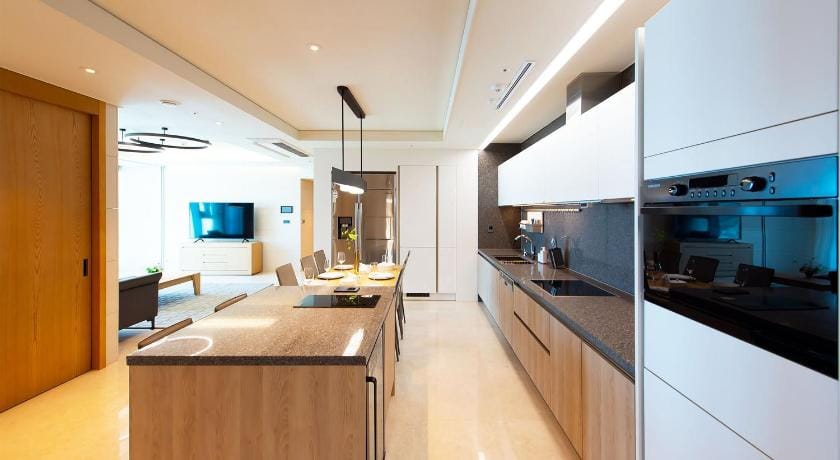 LCT Residence Hotel in Busan