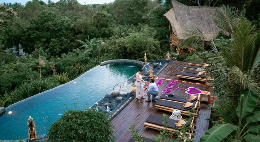 Penida Bambu Green Suites Bed and Breakfast in Nusapenida