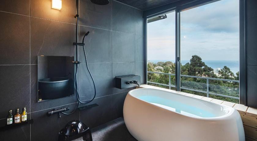 Ishinoya Atami - TKP Hotels & Resorts Ryokan in Shizuoka Prefecture