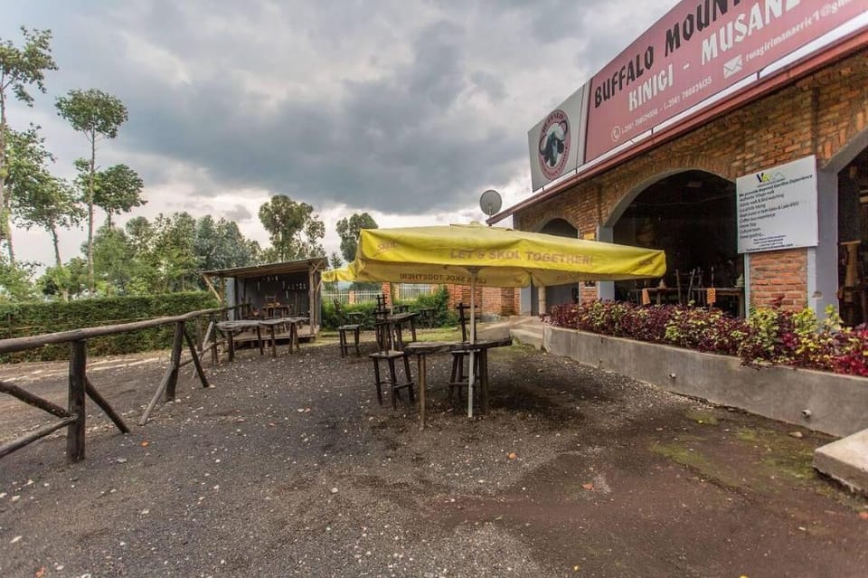 Buffalo Mountain Lodge Hotel in Uganda