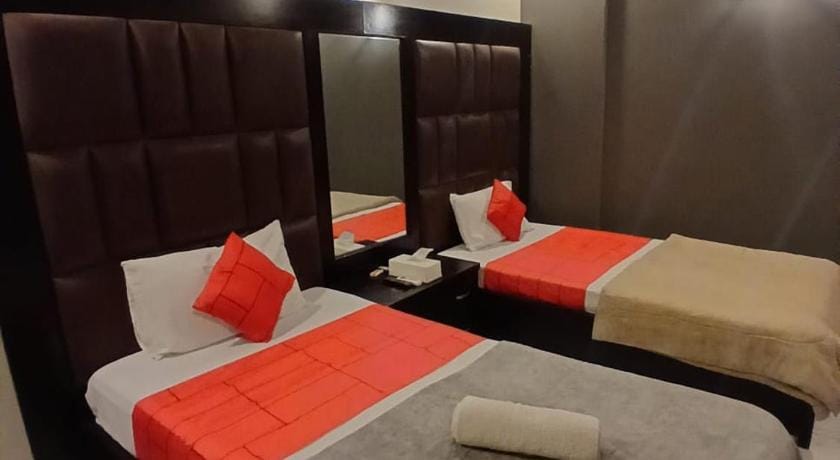GOHO Rooms Badar Inn in Karachi