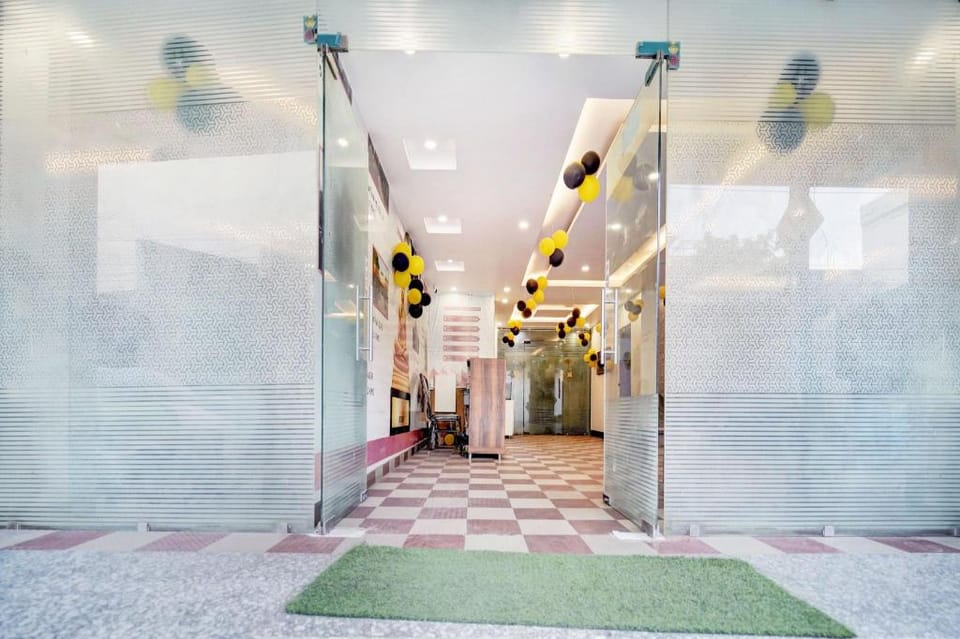 Super Collection O Rajeev Nagar Near Atal Path formerly Vinayaka Hotel in India