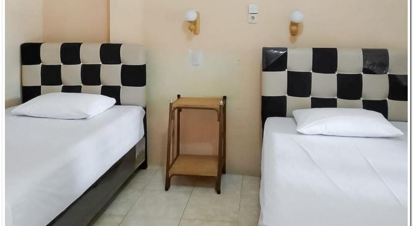 Hotel Maharani (Syariah) Mitra RedDoorz Hotel in Indonesia