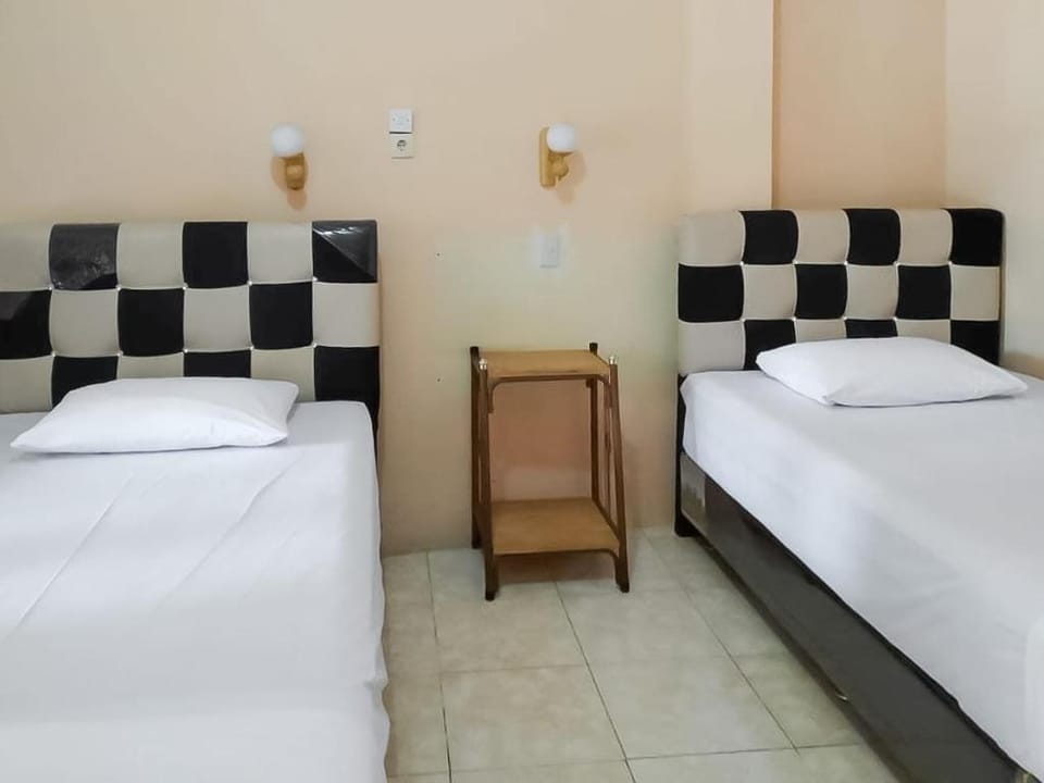 Hotel Maharani (Syariah) Mitra RedDoorz Hotel in Indonesia