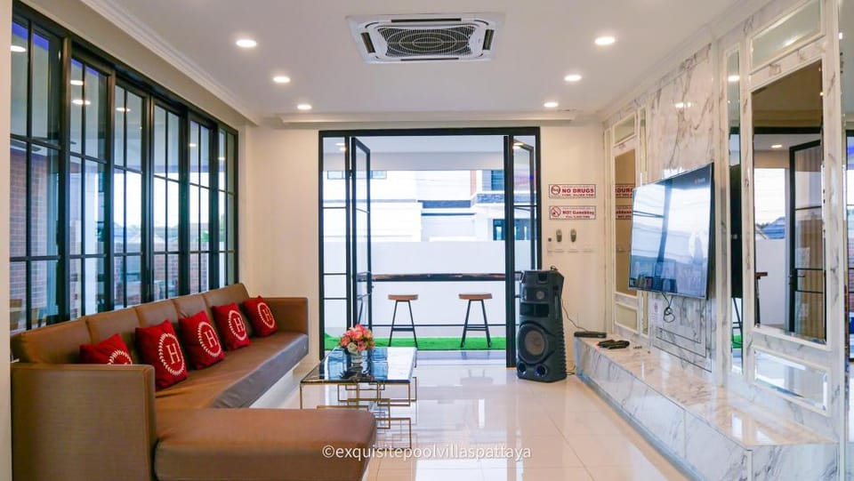 Pattaya Pool Villa - Exquisite Pool Villa H Villa in Pattaya City