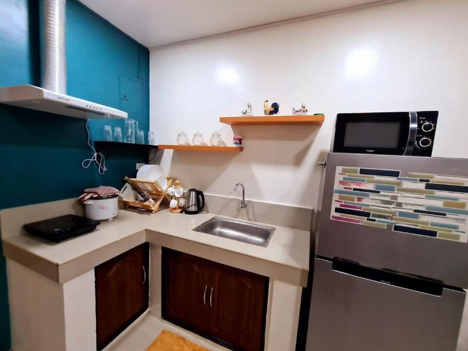 SCJ Accommodations - Unit 2I Apartment in Batangas