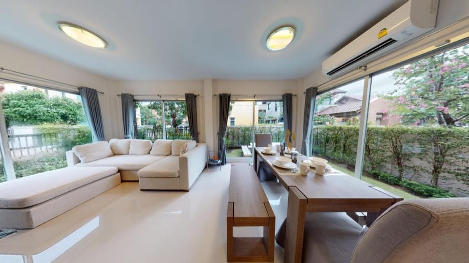 Munlihouse9 ChaAm HuaHin by sea with private beach Villa in Thailand