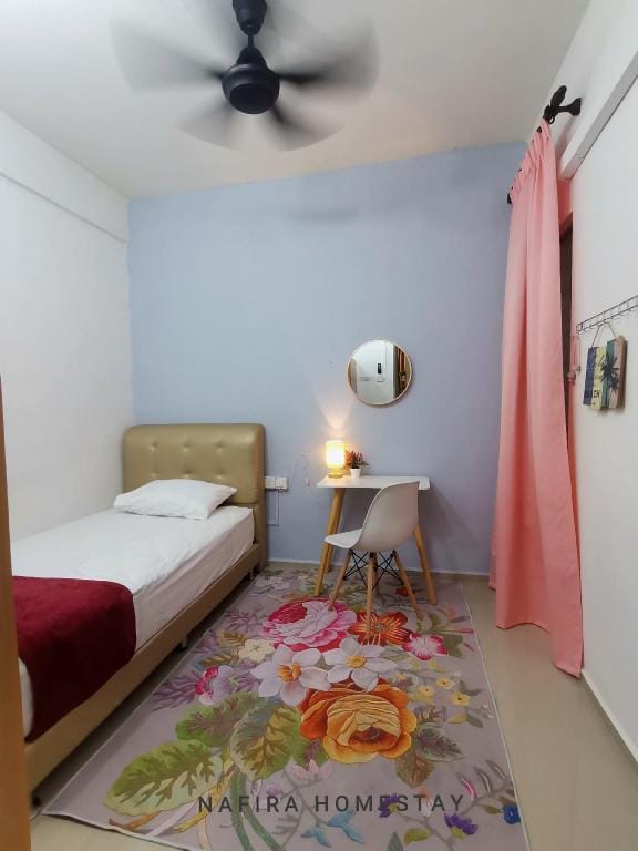 Nafira Homestay Pantai Batu Buruk (Tengah Bandar)  Apartment in Terengganu, Malaysia