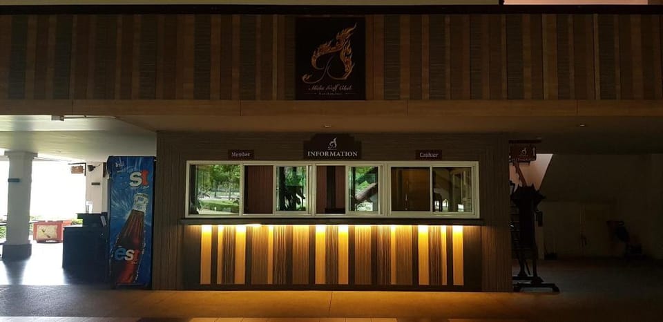 Mida Golf Club Kanchanaburi Modern Deluxe Villa Villa in Thailand