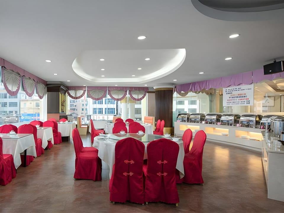 Vienna Hotel Guangdong Dongguan Qingxi Hongxin Hotel in Shenzhen