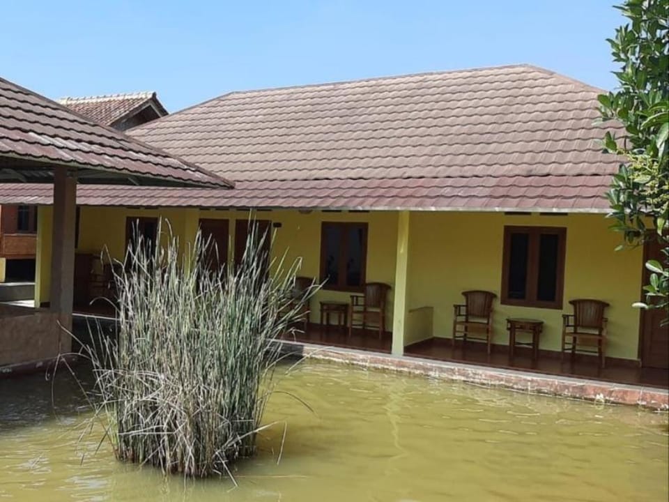 3 Kamar Villa Saung Naufal Vacation rental in West Java