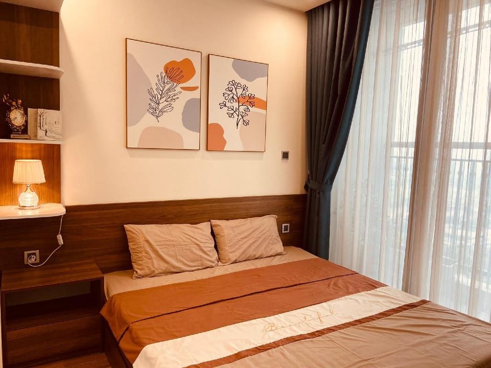 TUM Homestay *AMOUR HOUSE * Sparkling City View Apartment in Laos