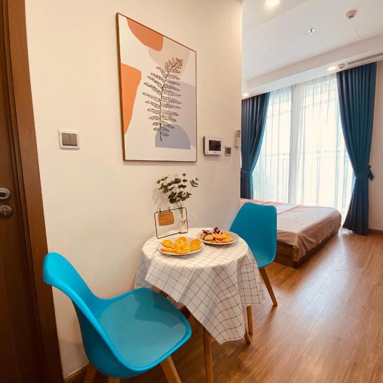 TUM Homestay *AMOUR HOUSE * Sparkling City View Apartment in Laos