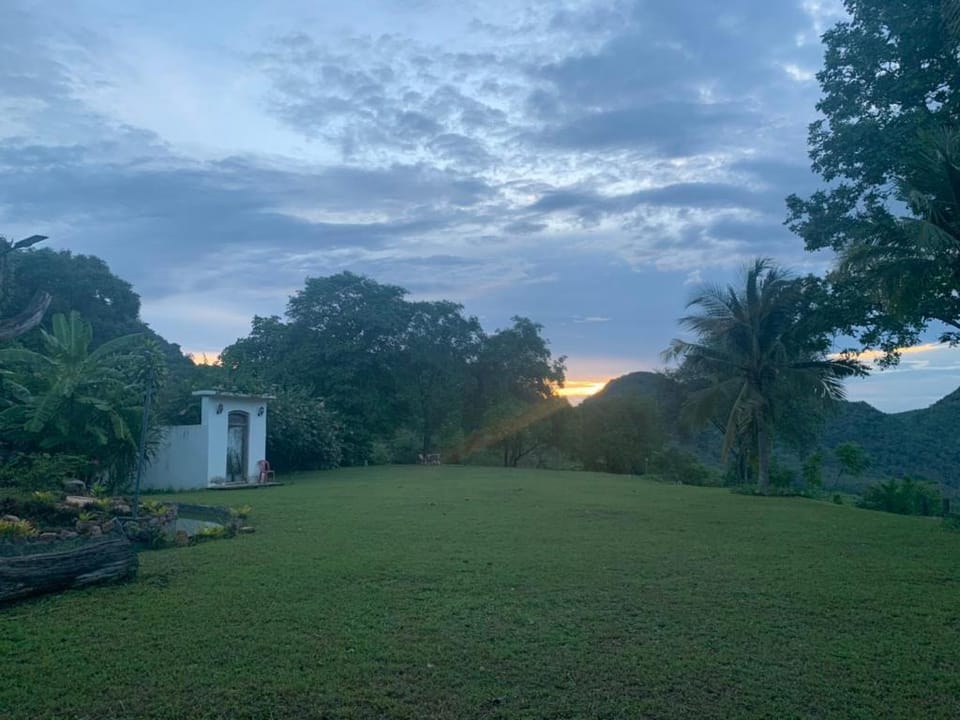 your private resort on the mountain Vacation rental in Laos