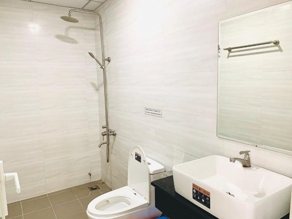Beautiful balcony room towards to the east Apartment in Nha Trang