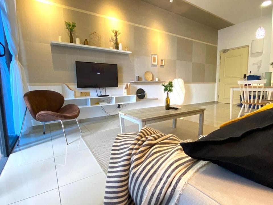 Atlantis-B16-6pax/5minJonkerSt/Pool View/VideoGame Apartment in Malacca