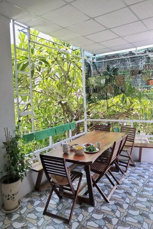 333 Coffee & Homestays Vacation rental in Vietnam