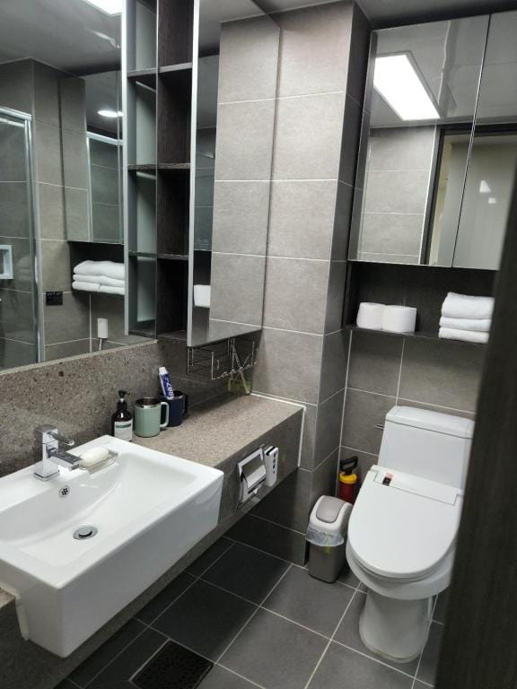 Heaundae beach 2room / Netflix / Beach room (2/17) Apartment in Busan