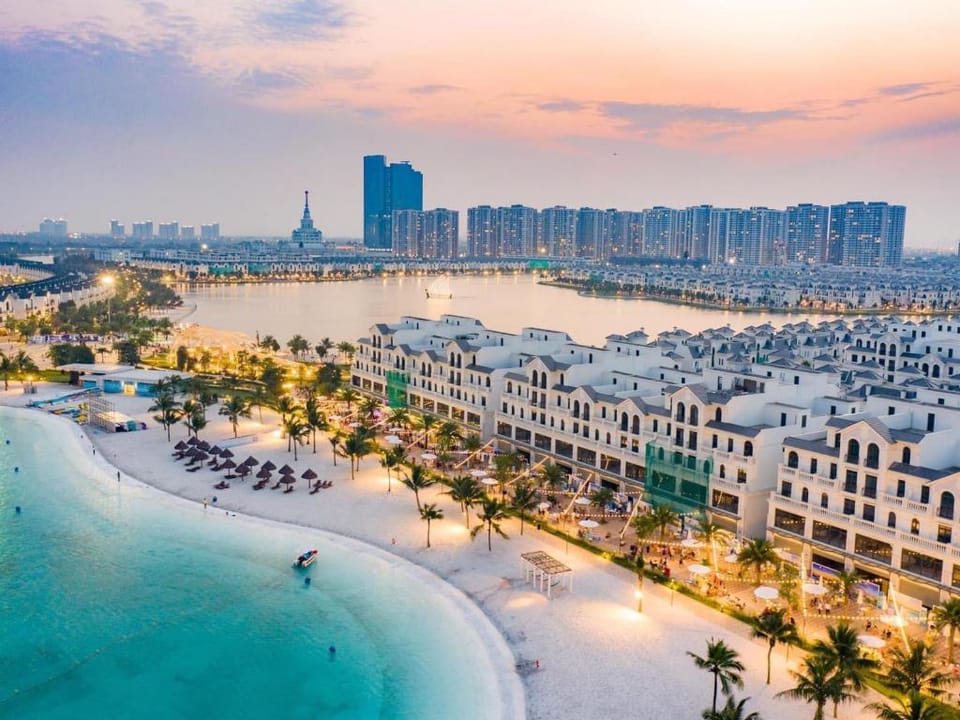 QMP-Vinhomes OceanPark-Luxury 1BR-Waterfront View Apartment in Laos