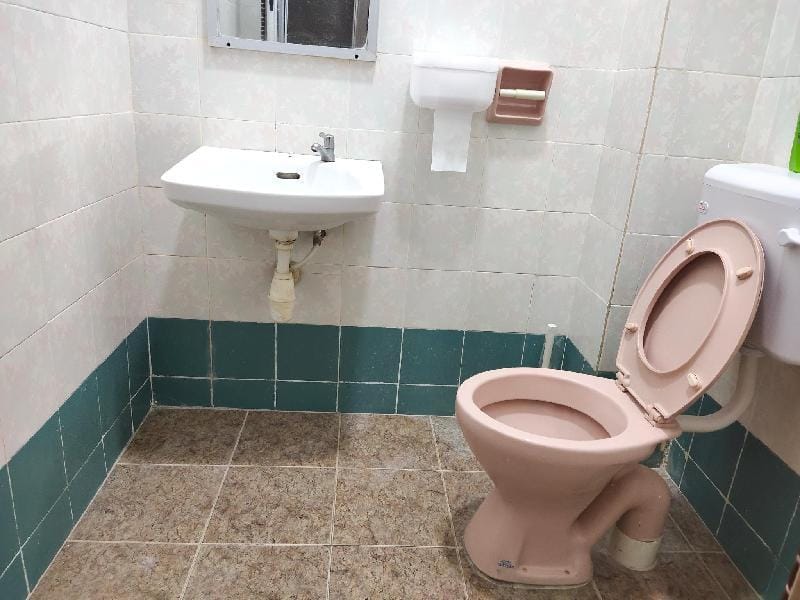 Kulai indahpura 5578 3R10P nearIpark/JPO/JBairport Vacation rental in Johor