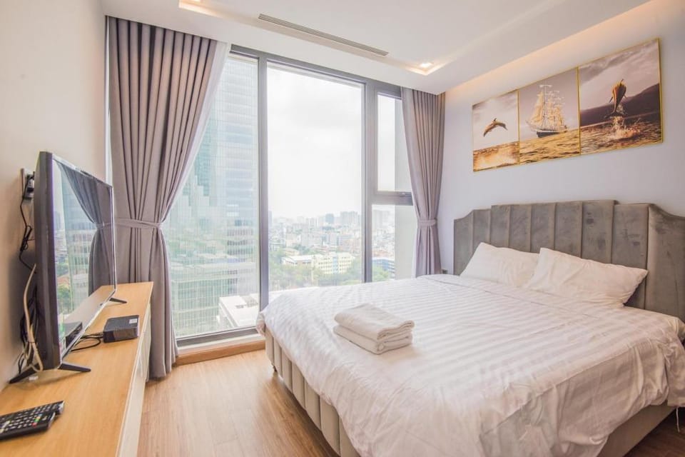 Lovely apartment with a nice view, and big balcony Apartment in Hanoi