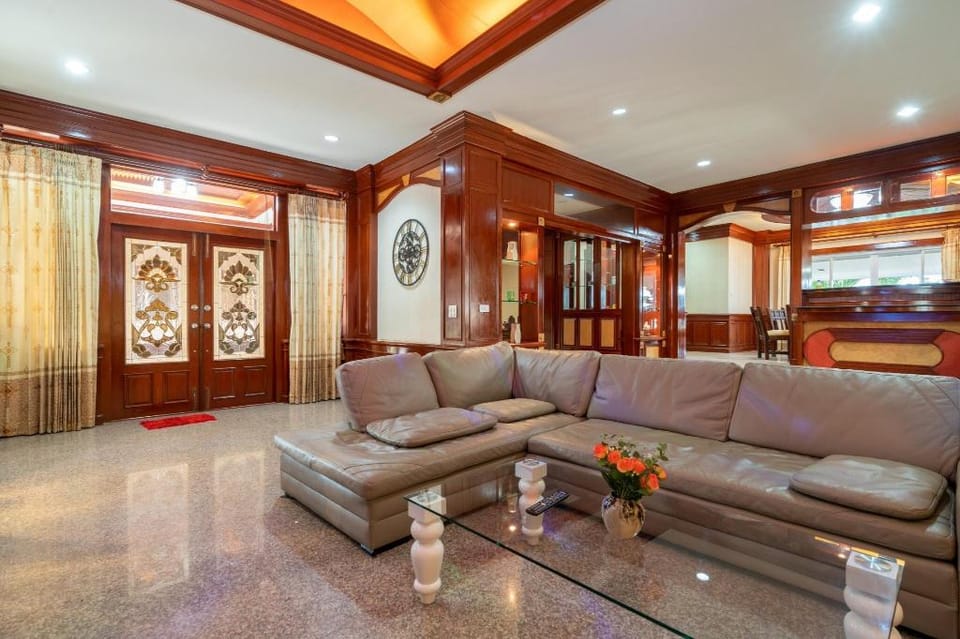 Phuket Seaview 5-Bedroom Pool Villa By Angel Villa Villa in Phuket