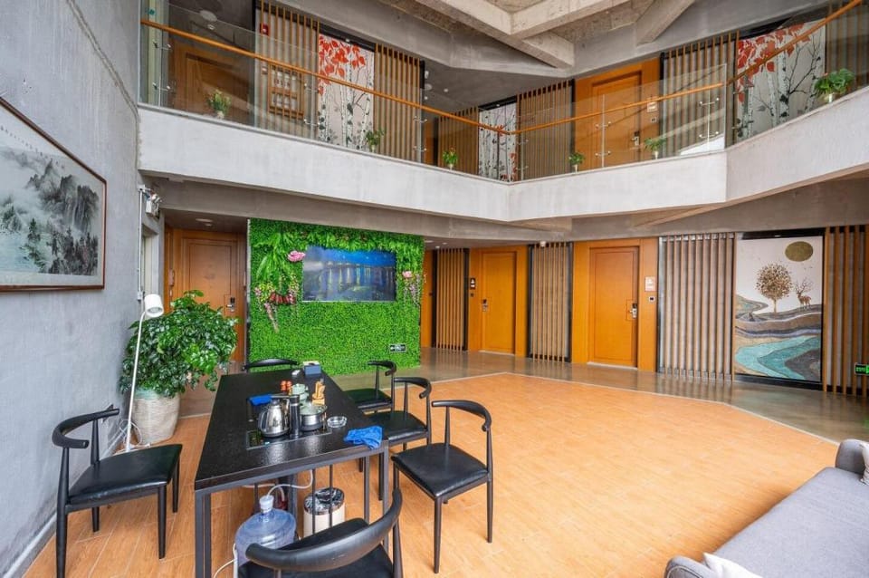 巽寮湾[空中花园别墅]3厅12房套，免费麻将机，游戏机，停车场 Vacation rental in Jiangsu