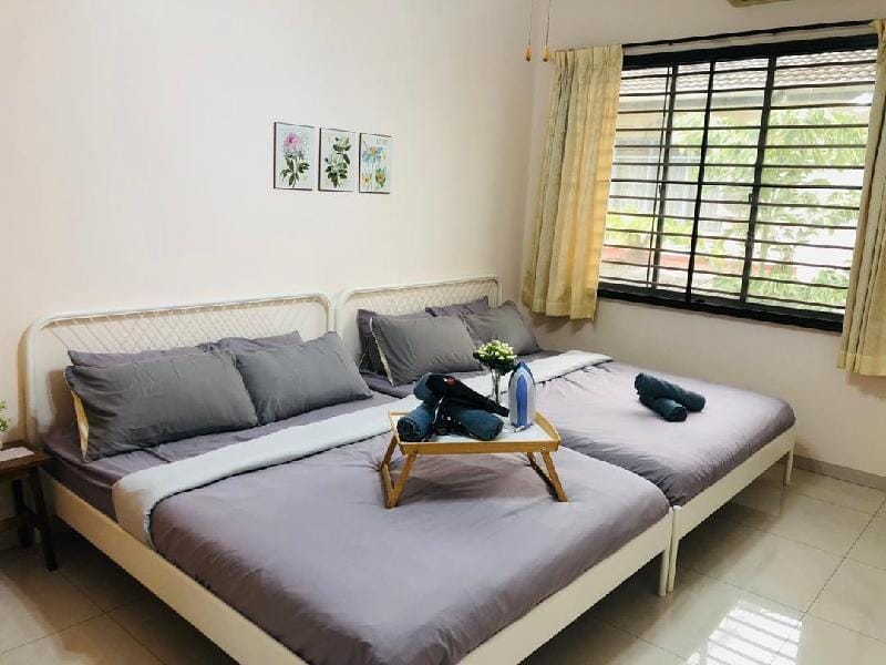 Gathering Vacation, Taman pelangi by Antlerzone Apartment in Johor Bahru