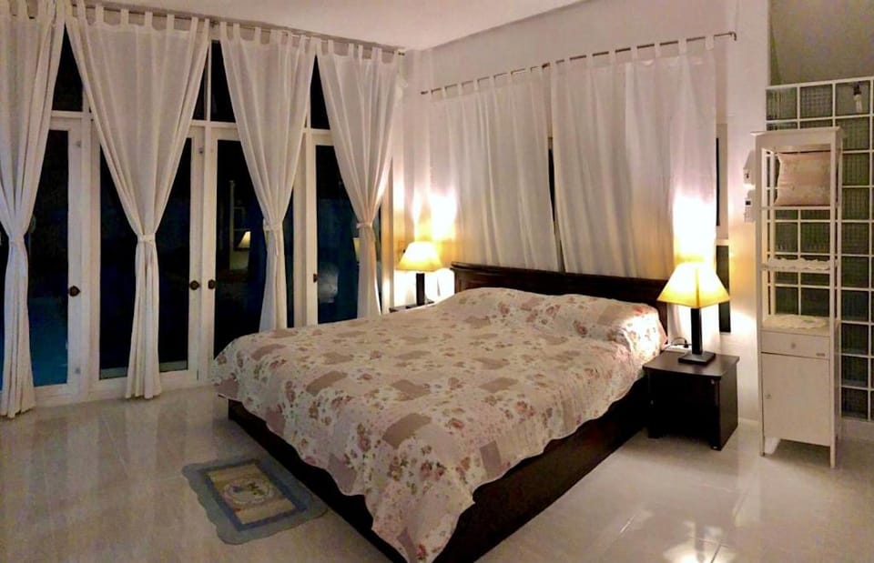 Frangipani Home, 3 Bedrooms, Private Lap Pool Vacation rental in Thailand