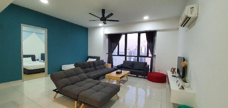 Jazz Suite with Penang seaview Apartment in Penang
