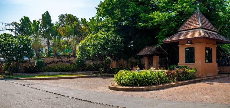 Chiang Mai Mountain View Pool Villa Thai/Eng/Cn  Vacation rental in Chiang Mai