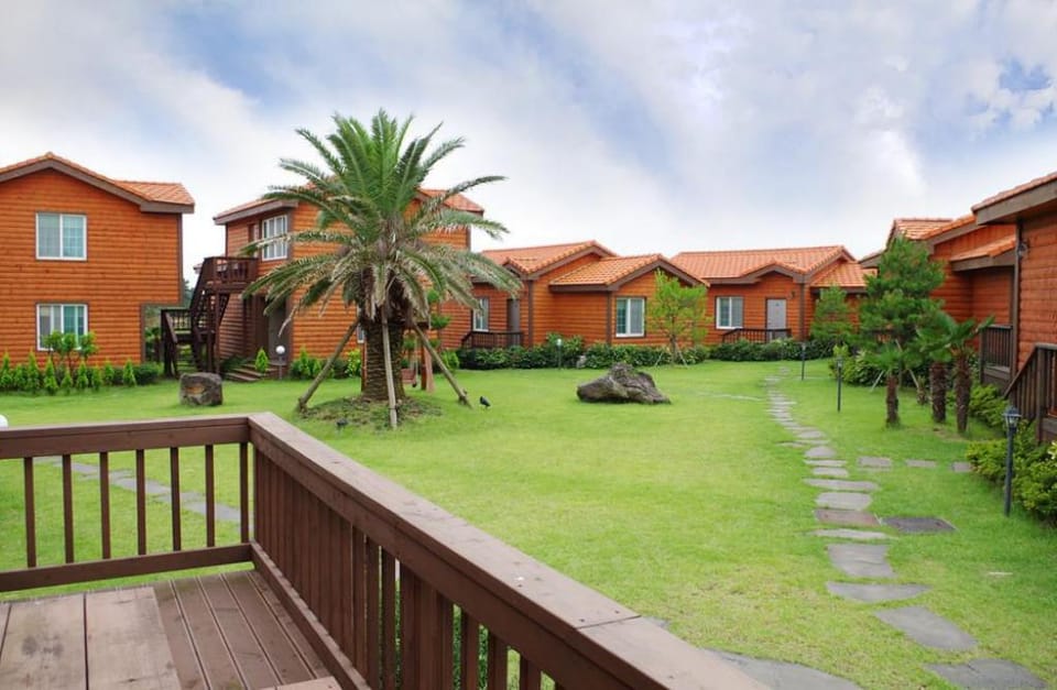 Jeju Haemaji Pension Bed and Breakfast in South Korea