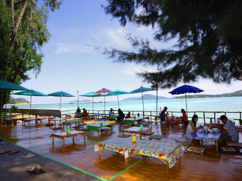 Rawai Private Villas - Pools and Garden Apartment in Rawai