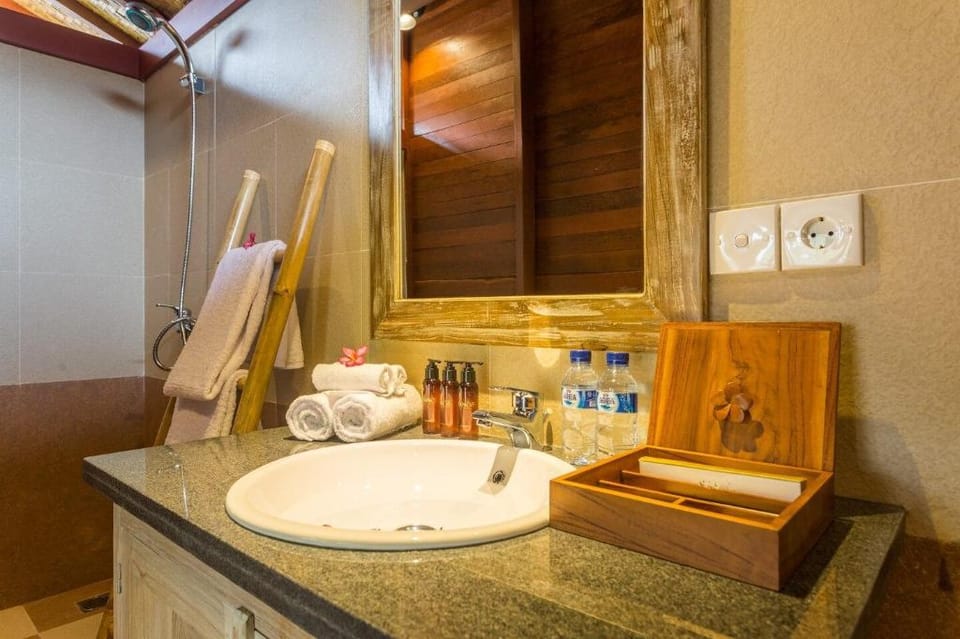 Beautiful 6BR Wooden Villa in Rural Ubud Vacation rental in Blahbatuh