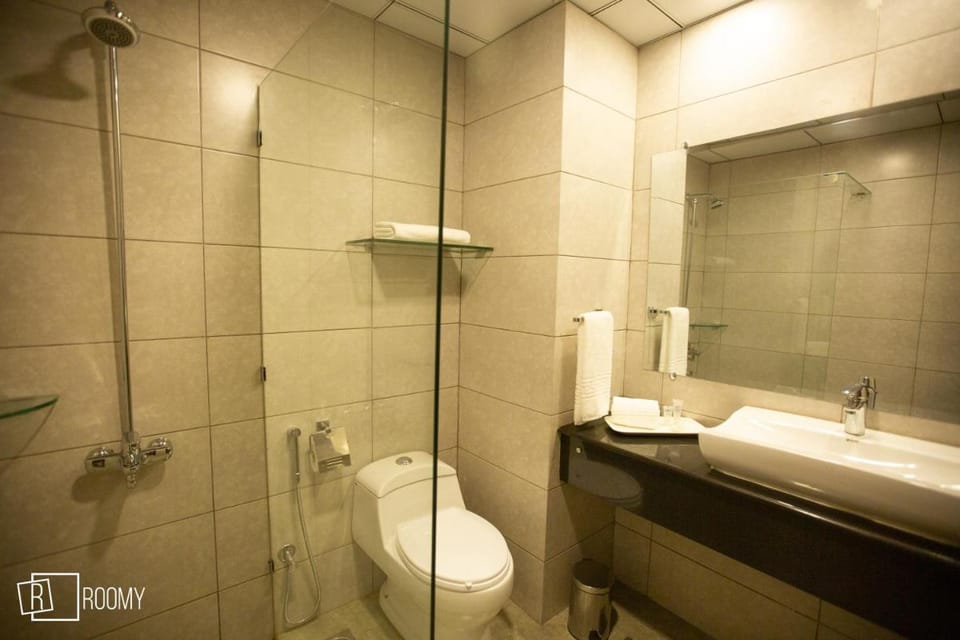 Roomy Signature Hotel, Islamabad Hotel in Islamabad