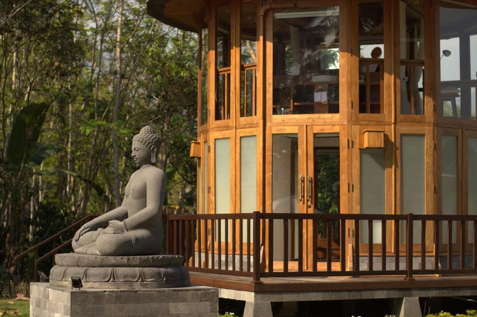Hotel Le Temple Borobudur Resort in Special Region of Yogyakarta