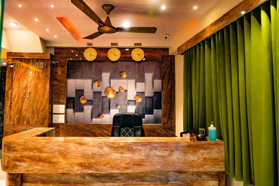 Hotel Privilege Villa Hotel in Ahmedabad