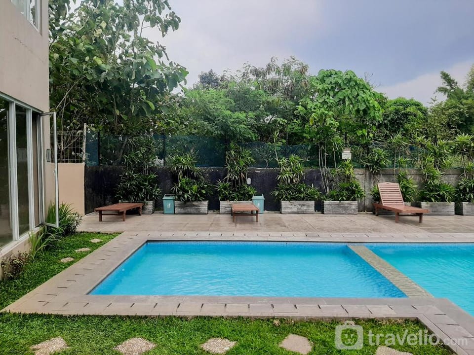 Homey and Comfact Studio at Medina Apt By Travelio Apartment in West Java