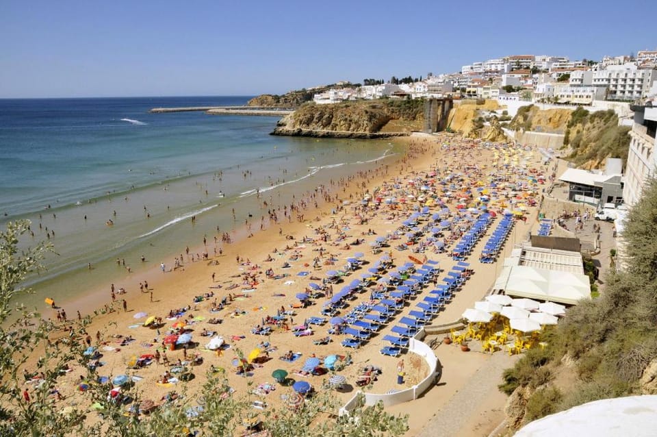 Albufeira 1 bedroom apartment 5 min from Falesia beach and close to center L Apartment in Olhos de Água