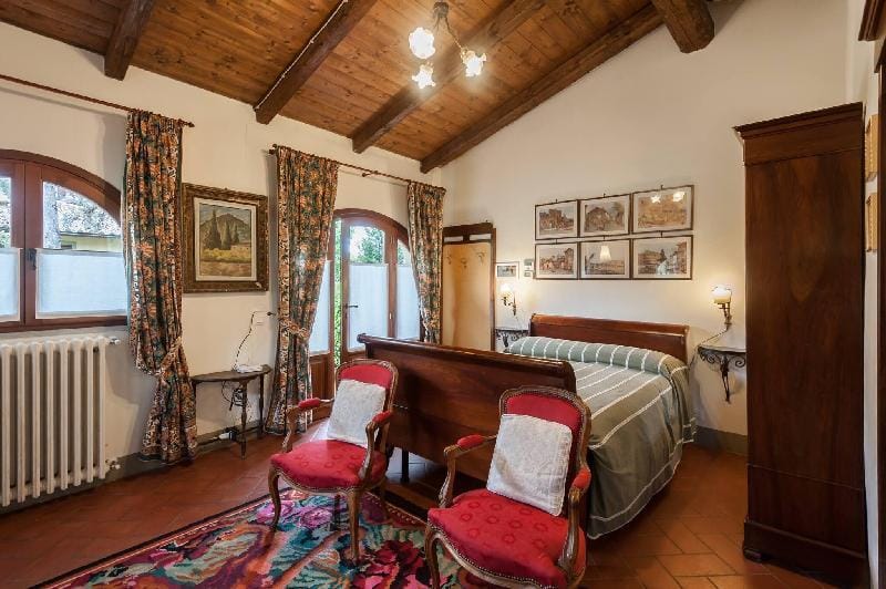 Casa Santa Lucia, Noto Barocca Vacation rental in Castiglion Fiorentino