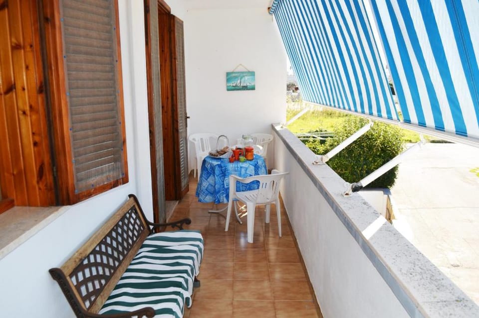 Holiday home close to the sea with internal parking and climate Apartment in Apulia