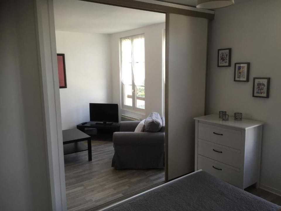 City center apartment Parking Apartment in Honfleur